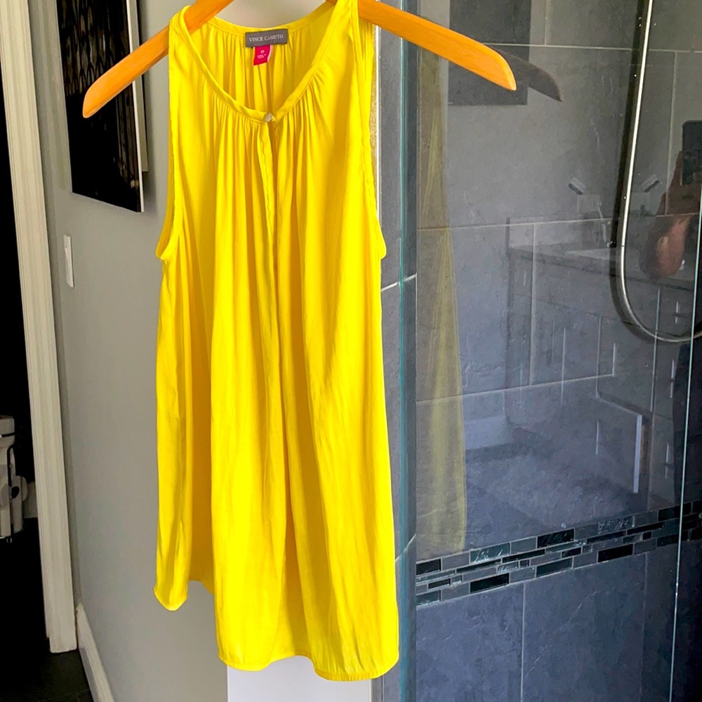 Flattering sleeveless top